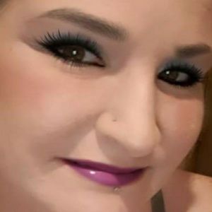 Meet your Posher, Carrie alvarez